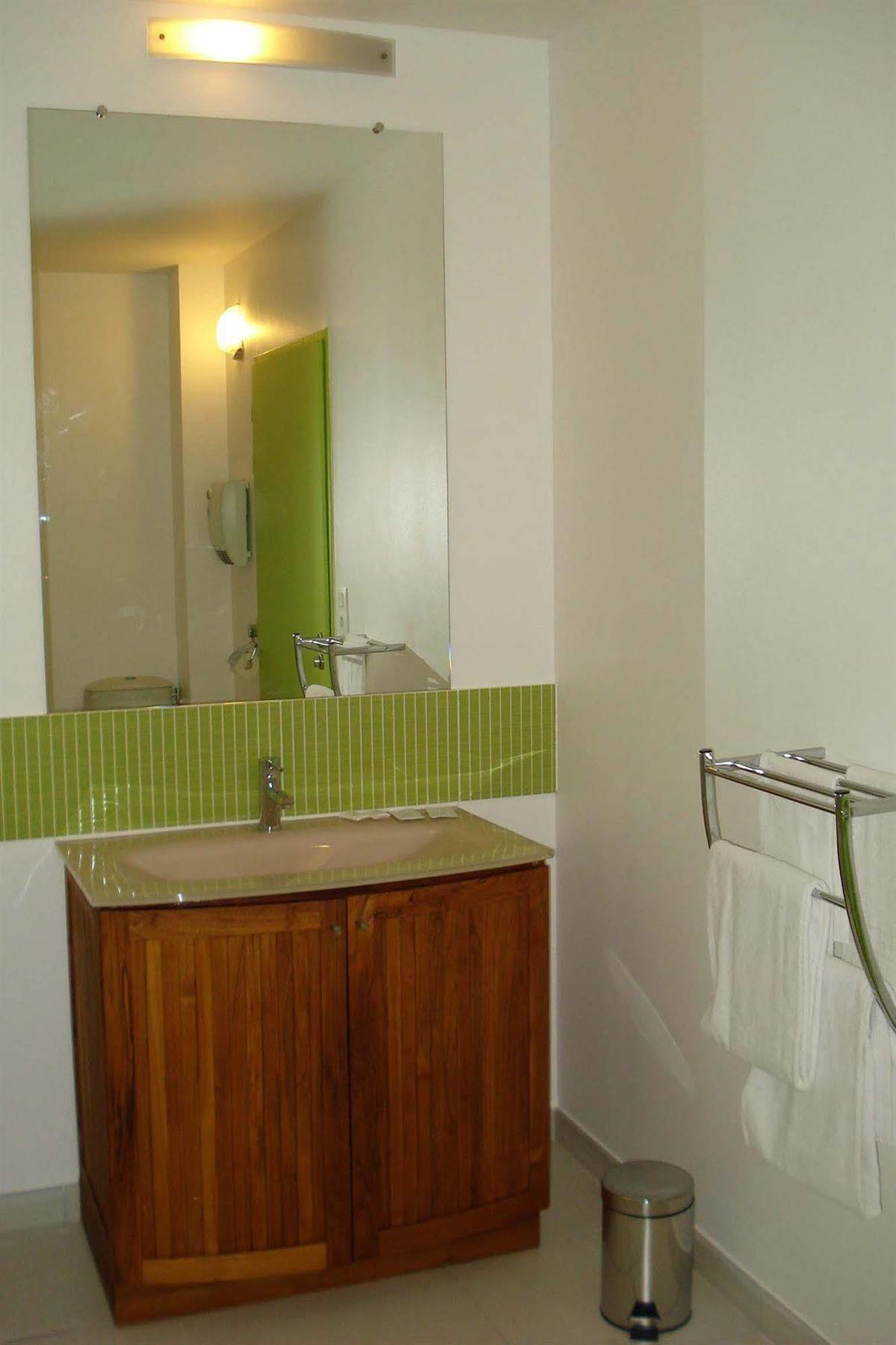 Hôtel H\u00F4tel La Palmeraie à Cornebarrieu Extérieur photo